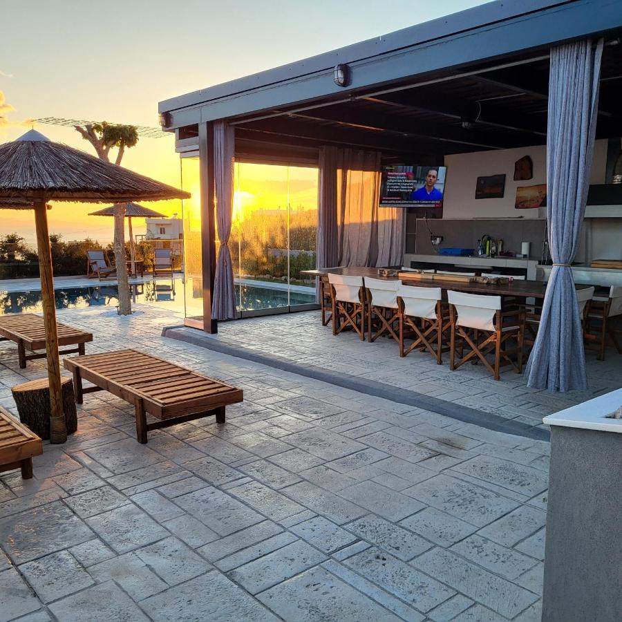 Stergiou Luxury Apartments With Shared Pool Anavyssos Exterior photo