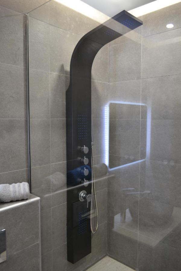 Stergiou Luxury Apartments With Shared Pool Anavyssos Exterior photo